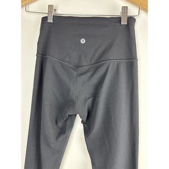 🦄 Rare Lululemon Align High Rise Crop 23" Twist Waist Legging Pant Black Size 4 - Picture 10 of 15